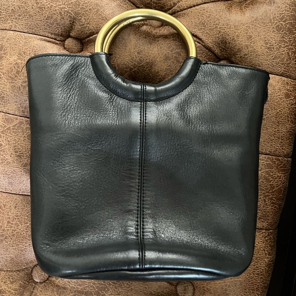 Excellent used condition! J.Crew Bracelet bucket bag in Italian leather. - Picture 2 of 8